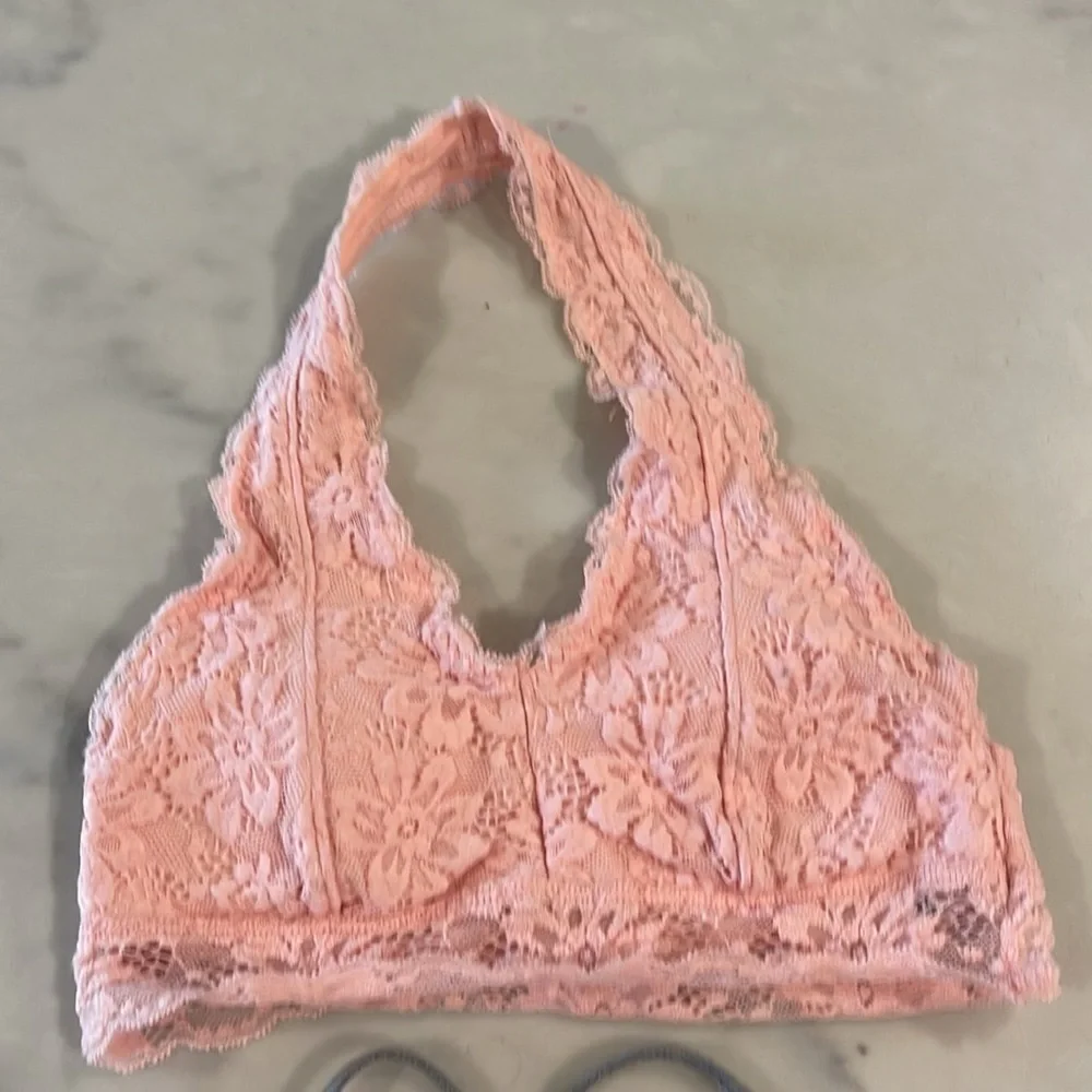 Athleta Girl Sports Bra Pink Lace Halter Bra Girls 8-10